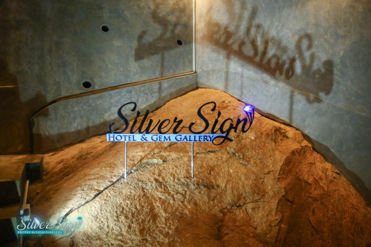 Silver Sign Hotel Katugastota Exterior photo
